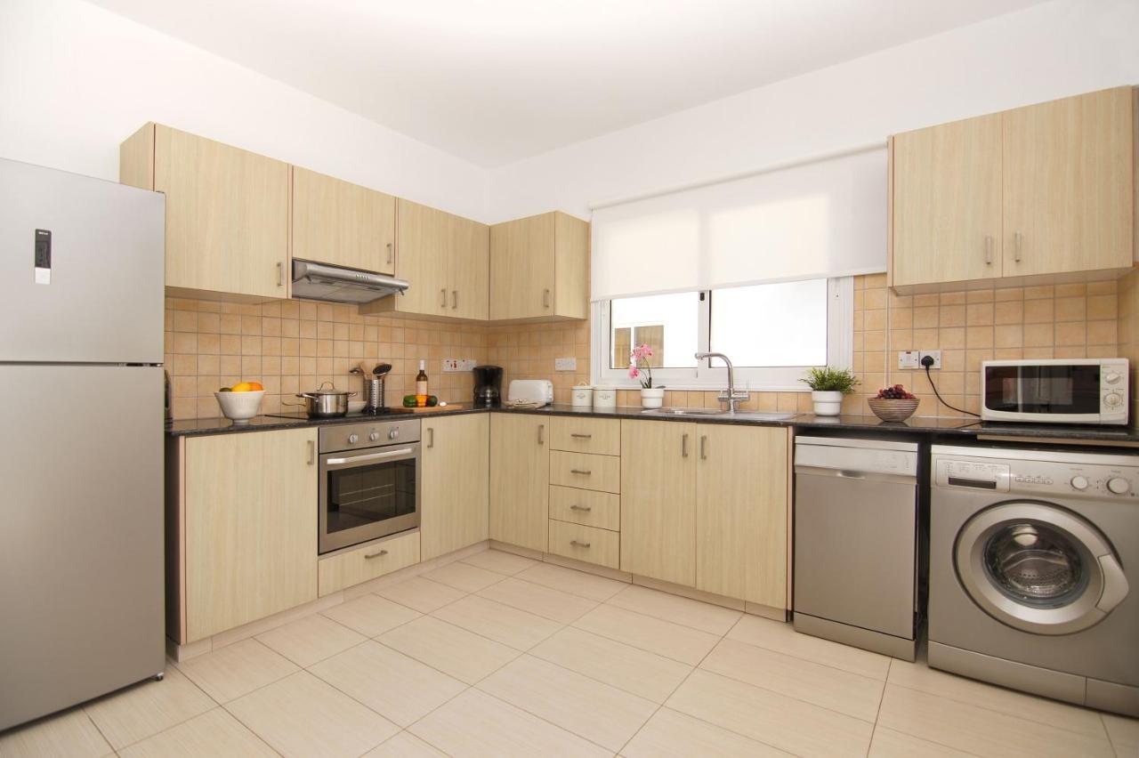 Nissi Sapphire Villa Айя Напа Екстериор снимка